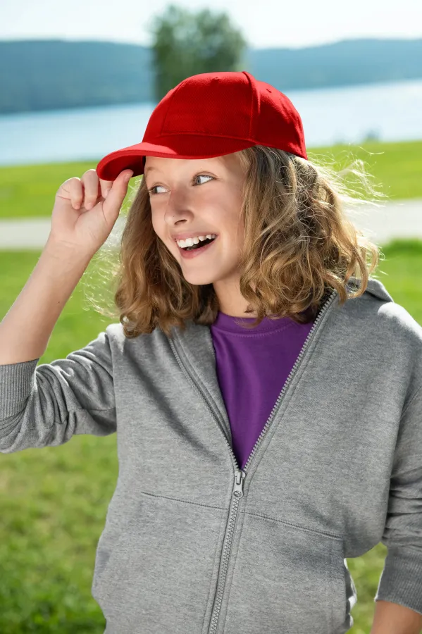 Dětská kšiltovka, červená Dětská kšiltovka, červená